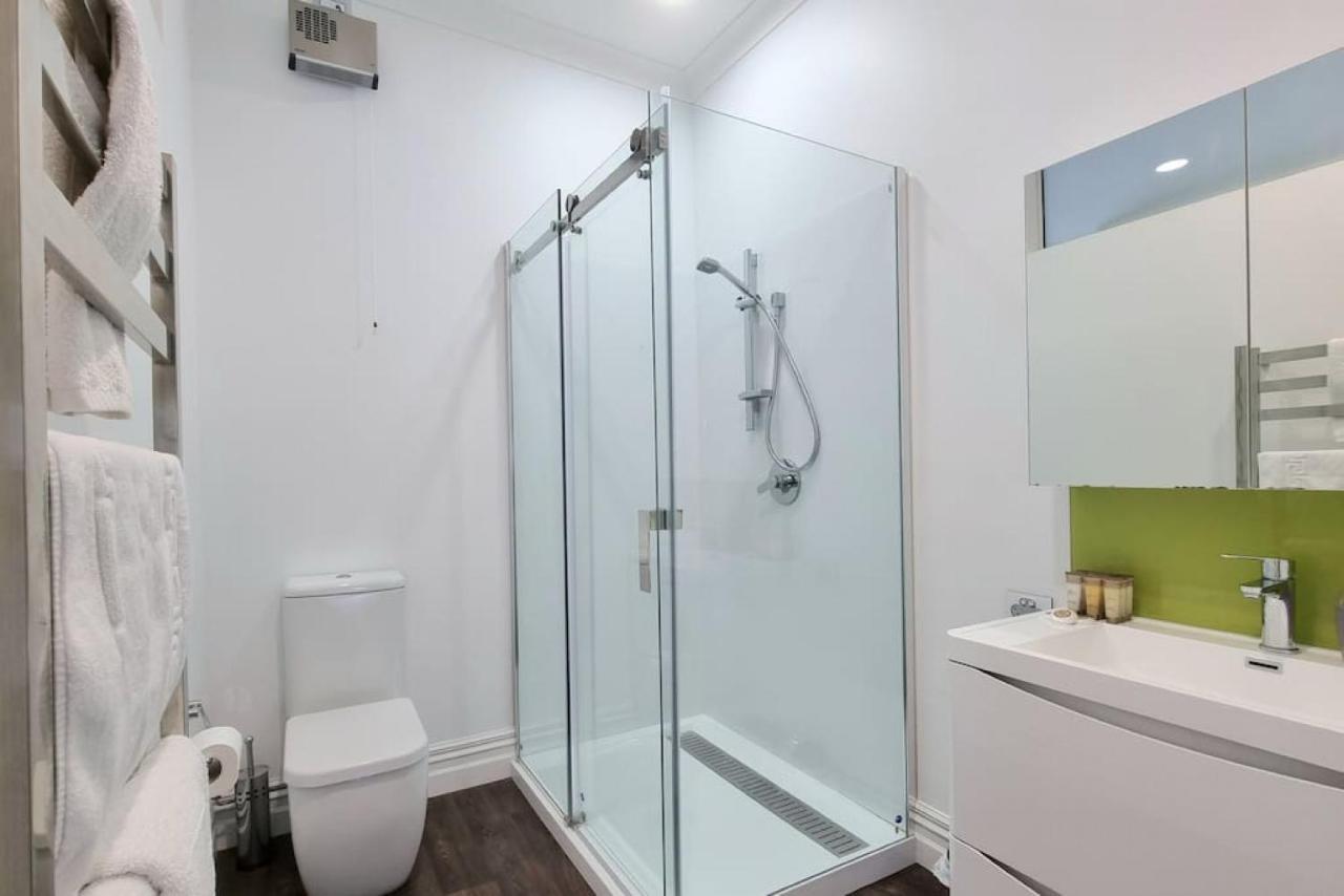 Central Auckland 5-Bedroom Villa With Free Parking Esterno foto